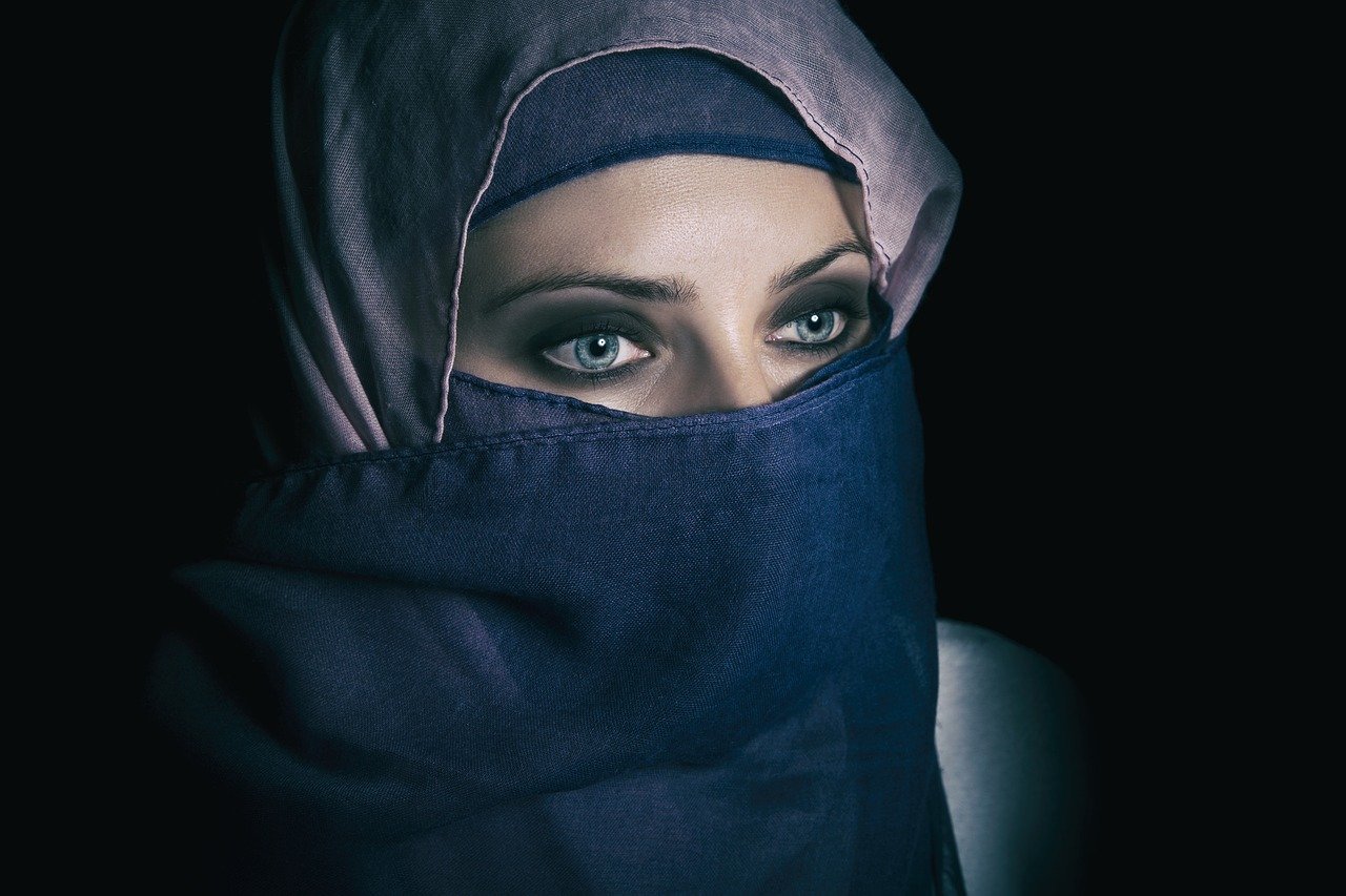 muslim, woman, female, islam, mysterious, mystery, novel, eyes, blue, beautiful, girl, scarf, religion, religious, ethnic, islamic, turkish, hijab, thriller, face, secret, cleopatra, shadows, black beauty, black eye, muslim, muslim, hijab, hijab, hijab, hijab, hijab